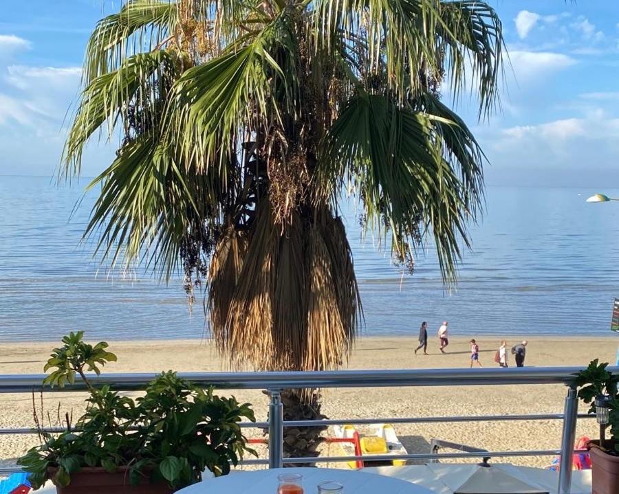 Durres Strand Direkt Am Meer المظهر الخارجي الصورة